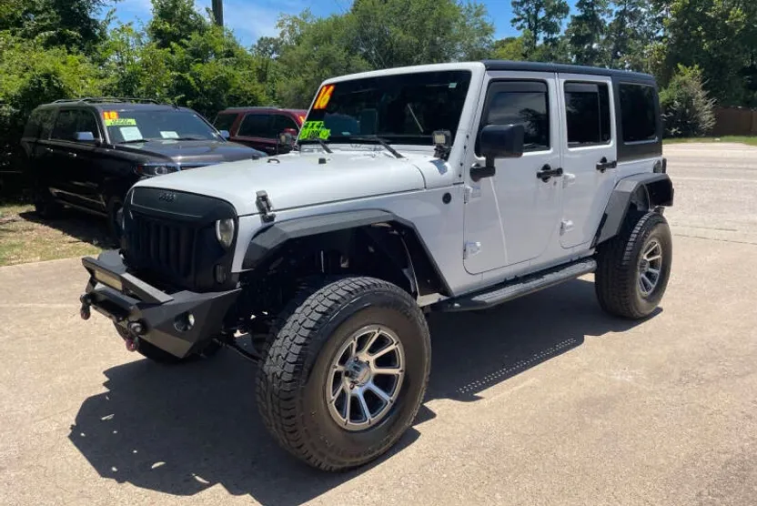 2016 Jeep Wrangler Unlimited Sport photo 1
