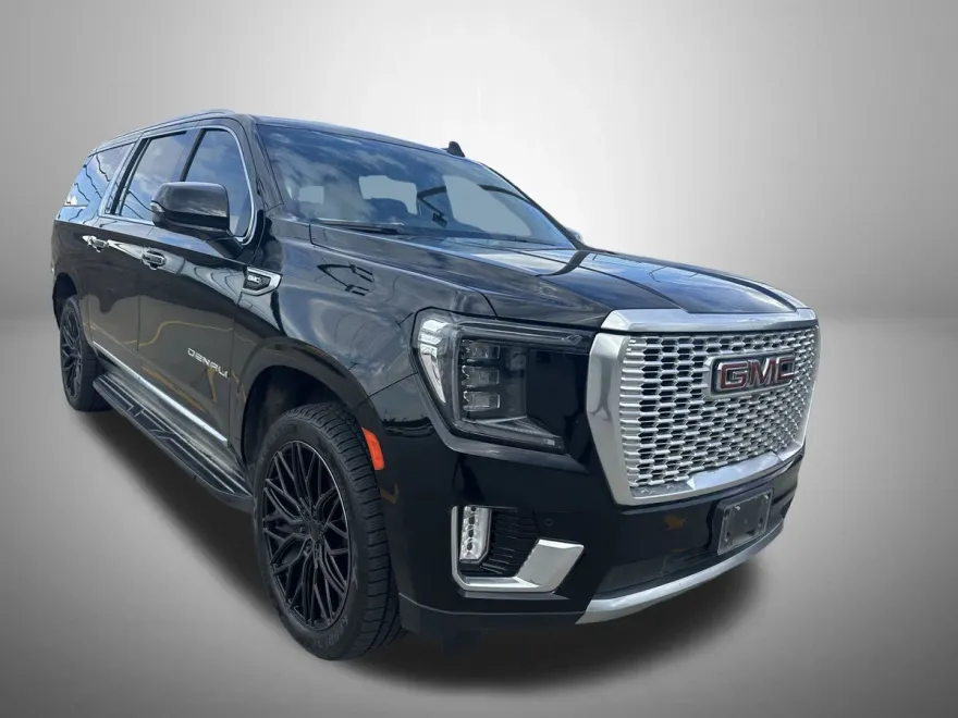 2021 Gmc Yukon XL Denali photo 1