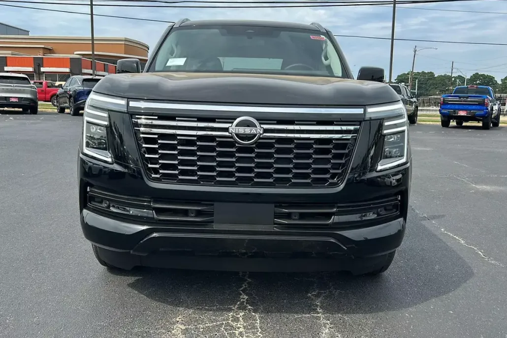 2025 Nissan Armada SV photo 1