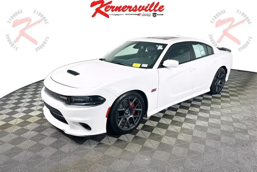 2017 Dodge Charger R/T Scat Pack photo 1