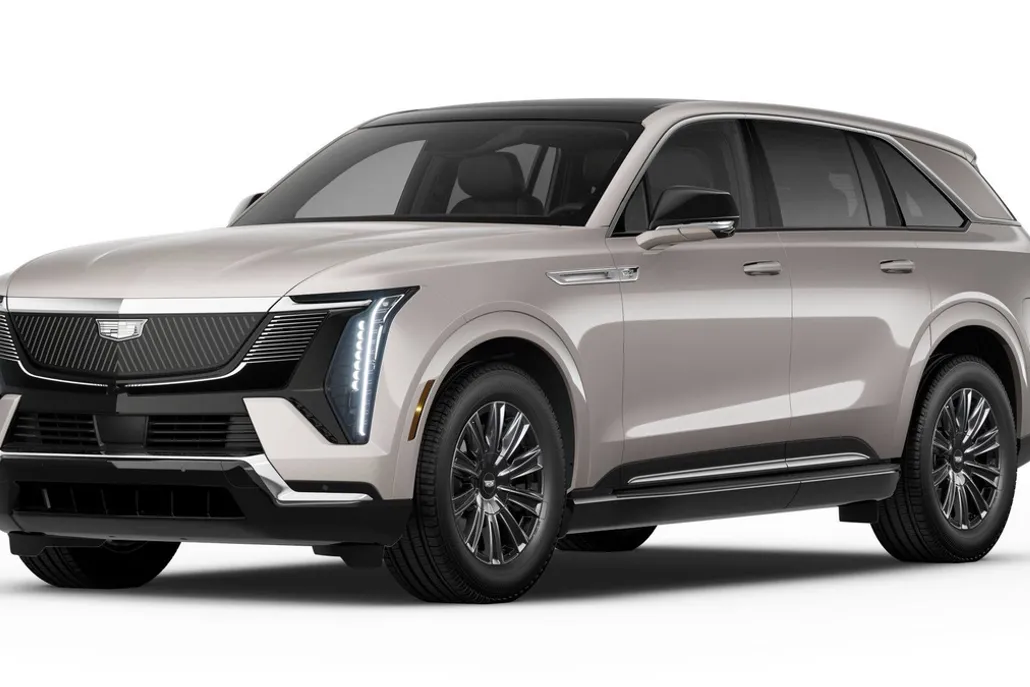 2026 Cadillac Escalade IQ Luxury photo 1