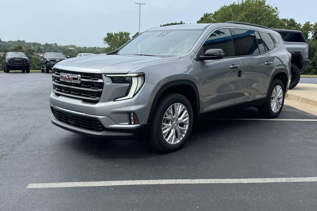 2025 Gmc Acadia Elevation photo 1