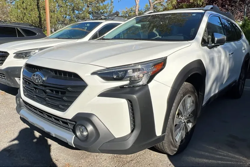 2024 Subaru Outback Touring XT photo 1