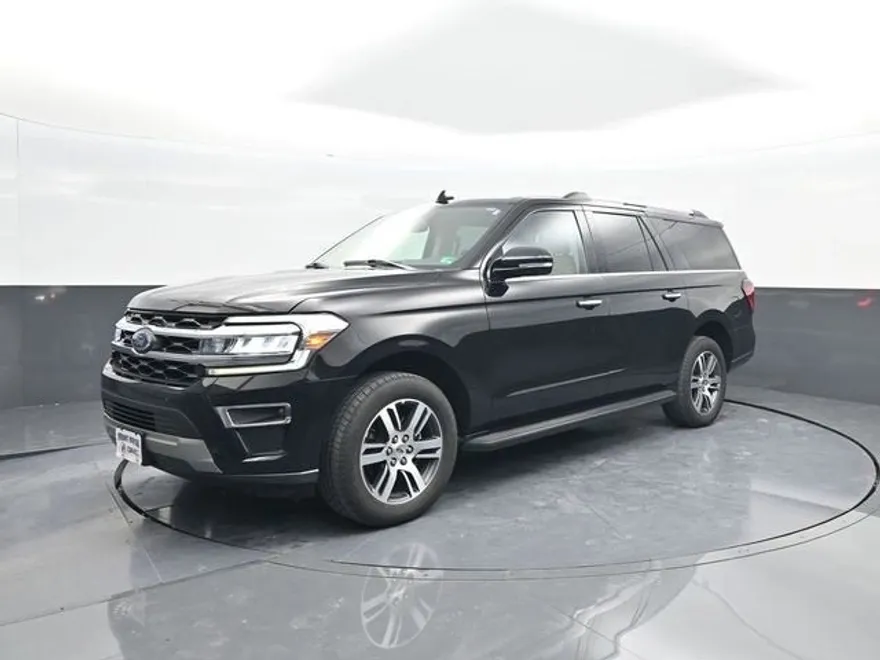 2024 Ford Expedition MAX Limited photo 1