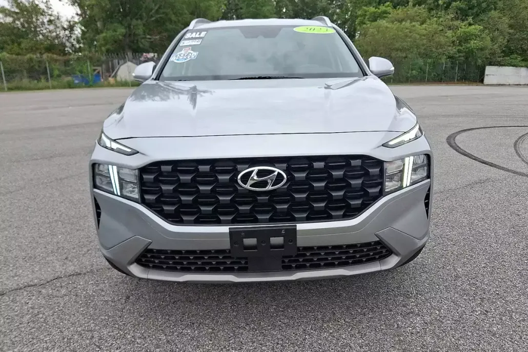 2023 Hyundai Santa Fe SEL photo 1