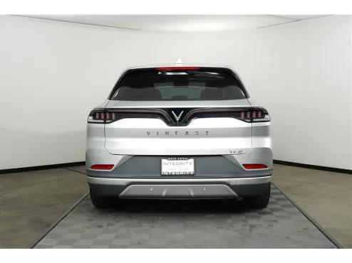 2023 Vinfast VF 8 8 photo 4