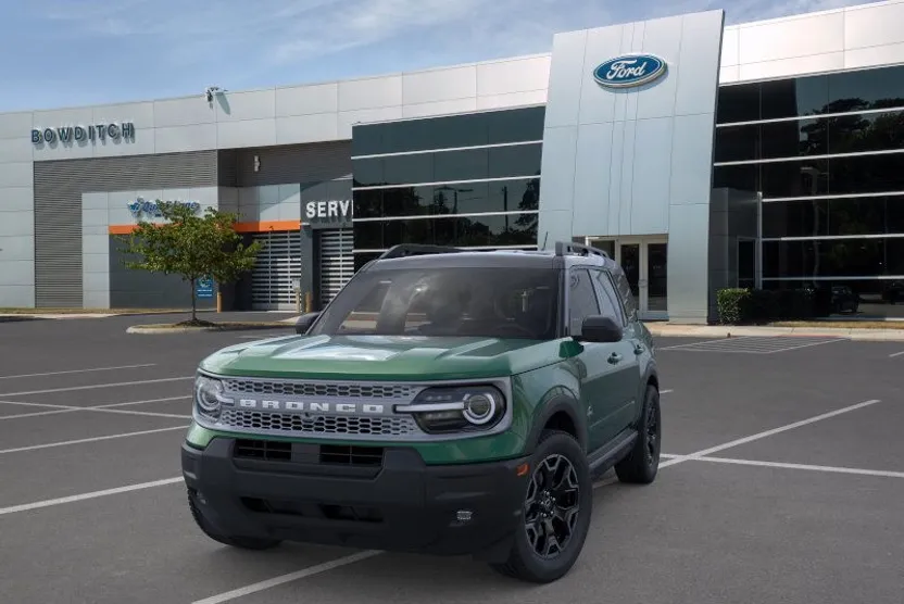 2025 Ford Bronco Sport Outer Banks photo 1