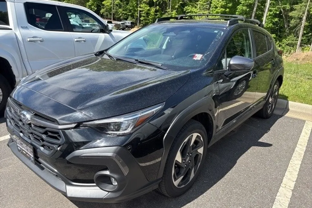 2024 Subaru Crosstrek Limited photo 1
