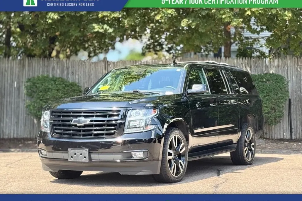 2020 Chevrolet Suburban Premier photo 1