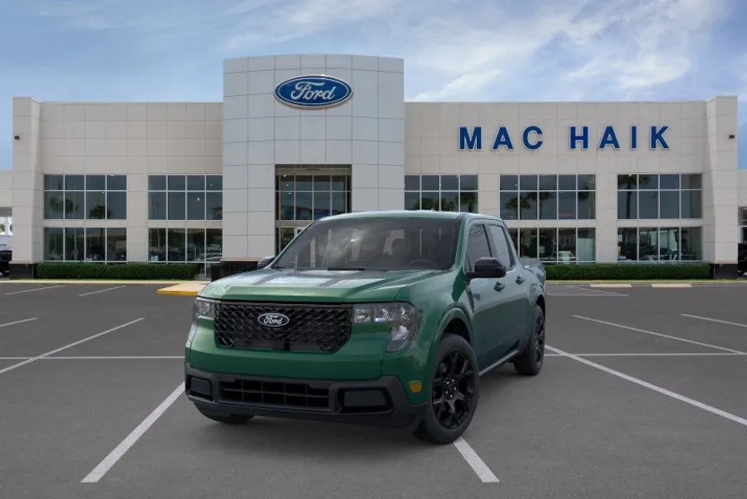 2025 Ford Maverick XLT photo 1