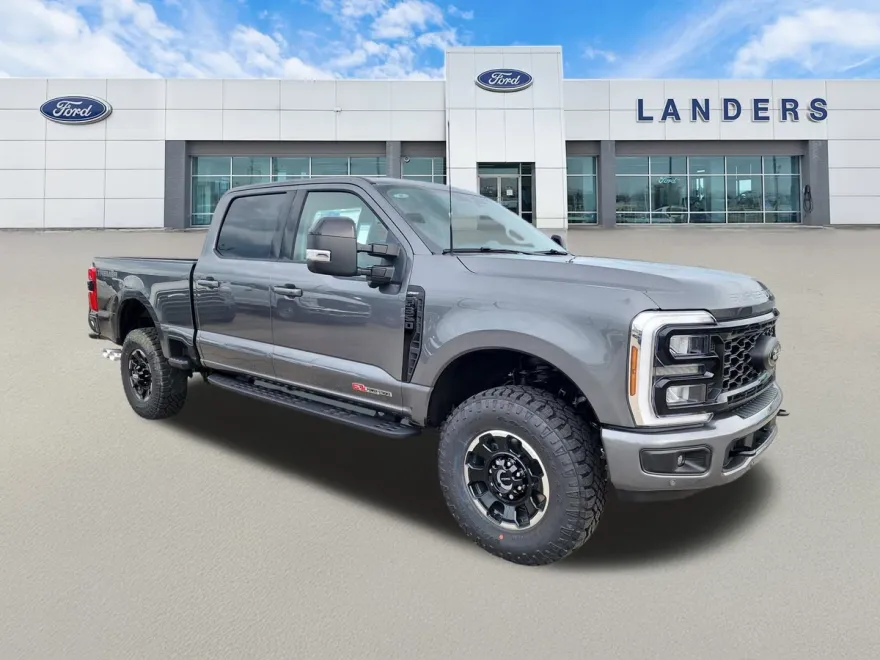 2025 Ford F-350 Lariat photo 1
