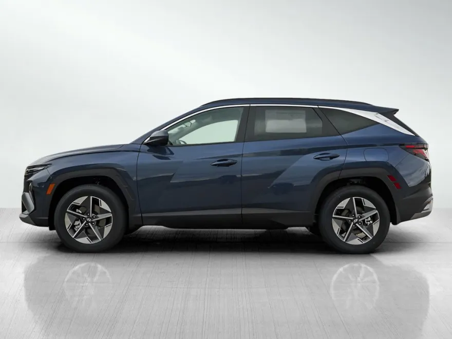2025 Hyundai Tucson SEL photo 1