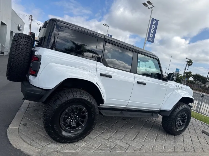 2025 Ford Bronco Raptor photo 1