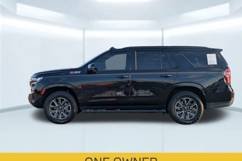 2023 Chevrolet Tahoe Z71 photo 1