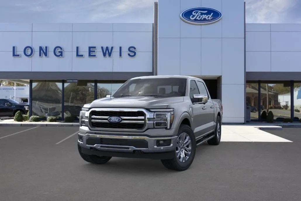 2025 Ford F-150 Lariat photo 1