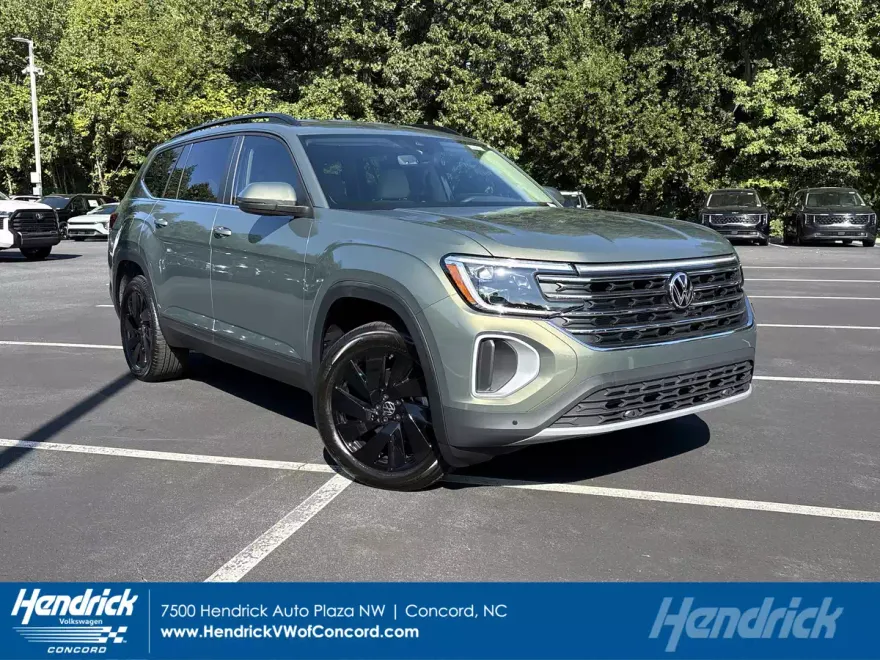 2026 Volkswagen Atlas SE Technology photo 1