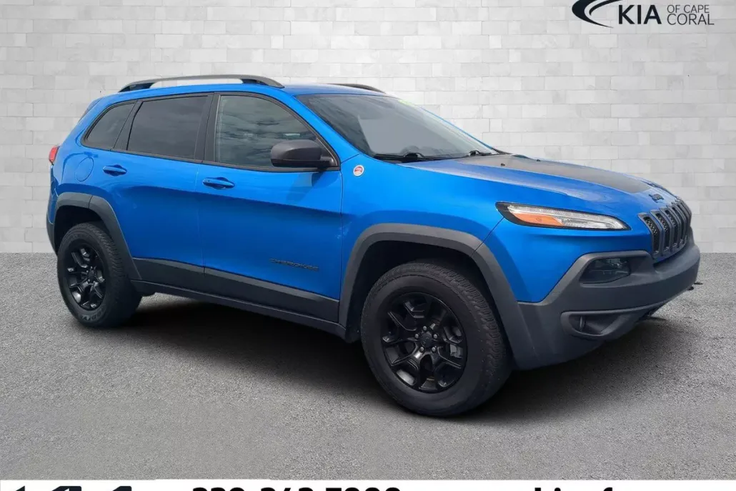 2018 Jeep Cherokee Trailhawk photo 1