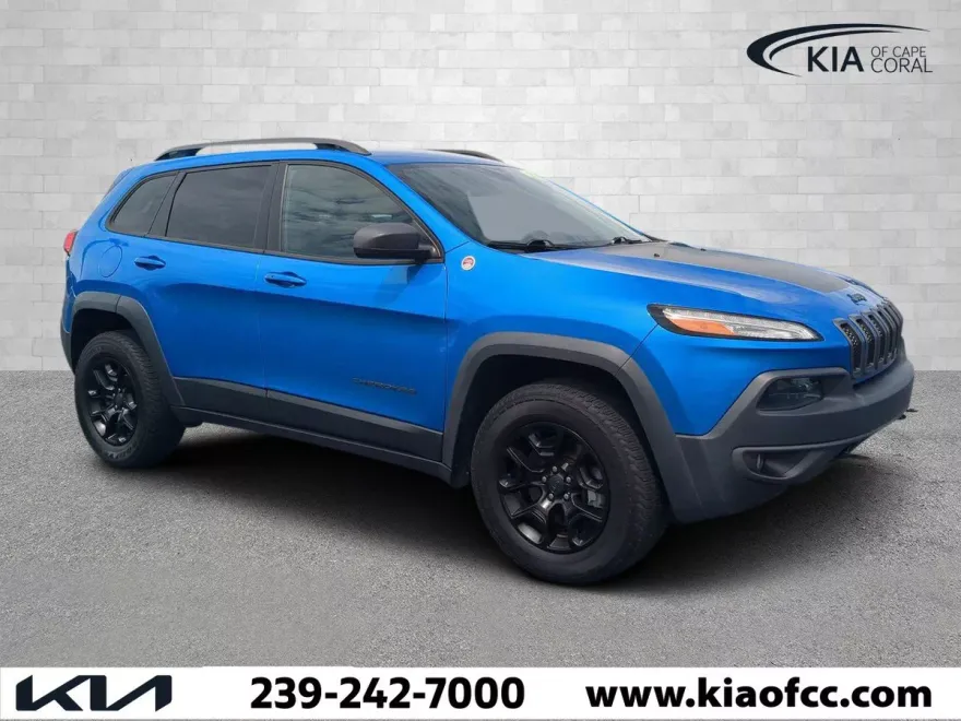 2018 Jeep Cherokee Trailhawk photo 1