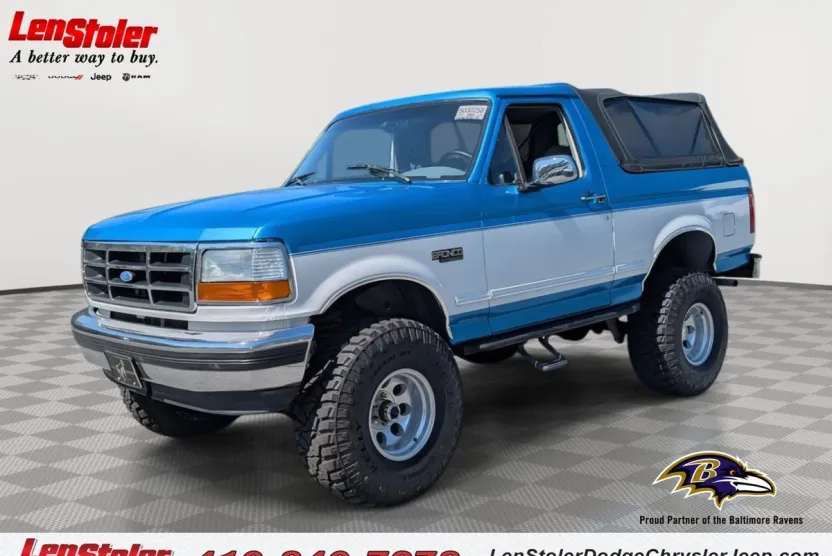 1994 Ford Bronco photo 1