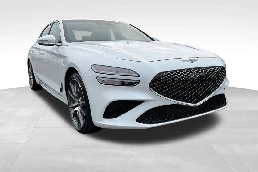 2022 Genesis G70 3.3T photo 1