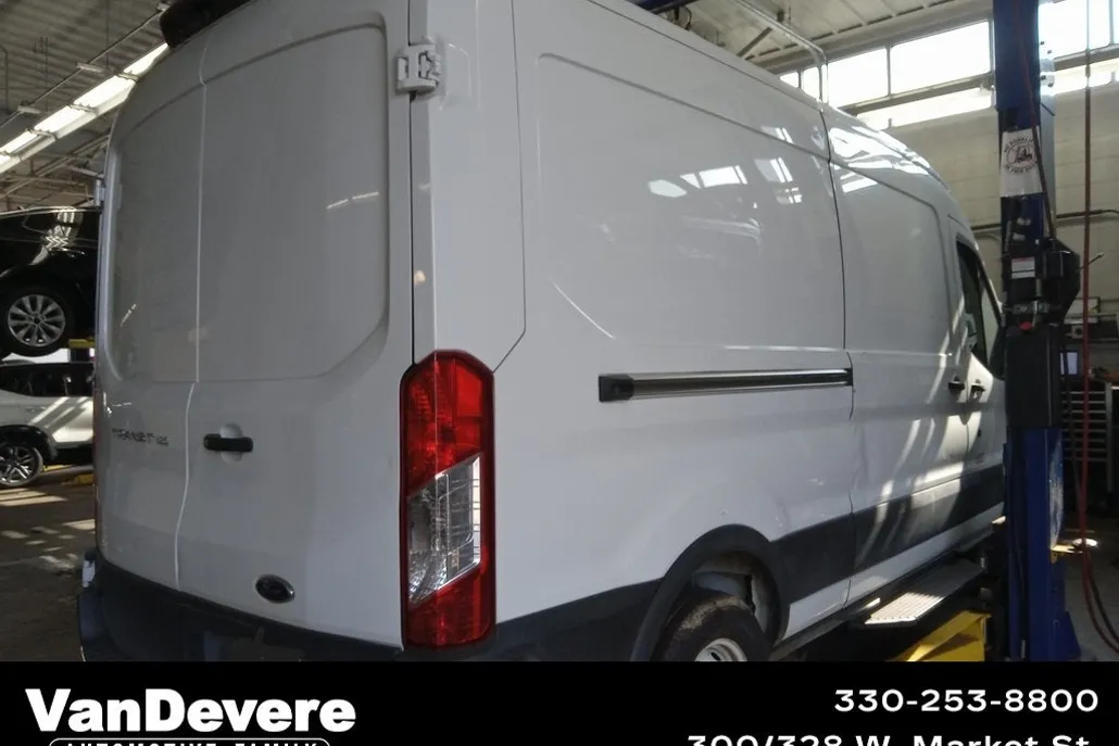2019 Ford Transit photo 1