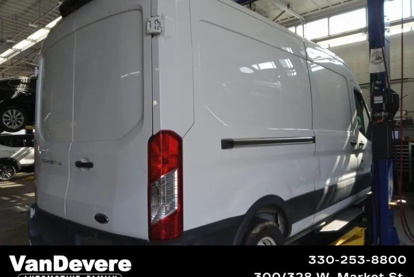 2019 Ford Transit photo 1