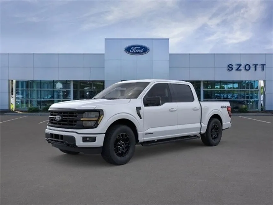 2025 Ford F-150 XLT photo 1