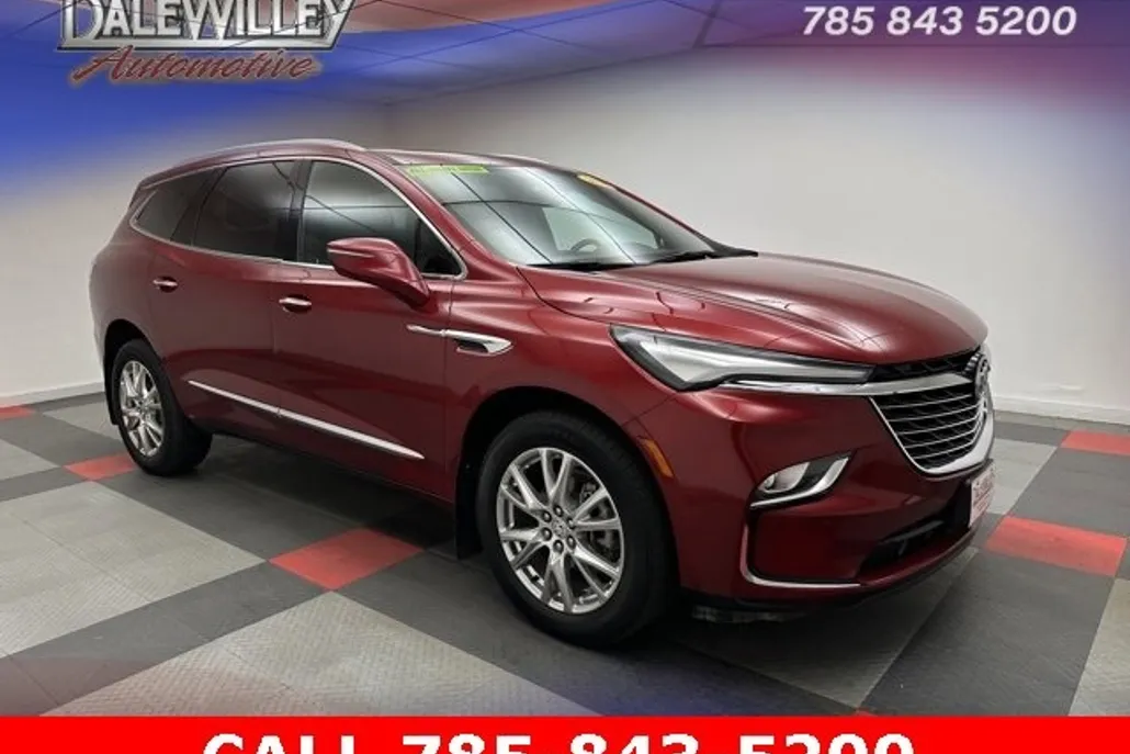 2023 Buick Enclave Essence photo 1