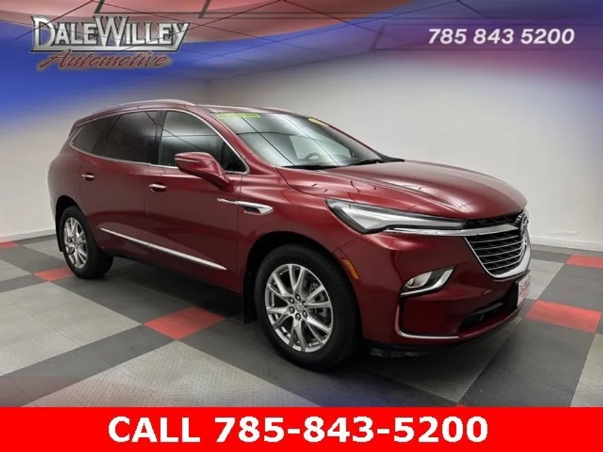 2023 Buick Enclave Essence photo 1