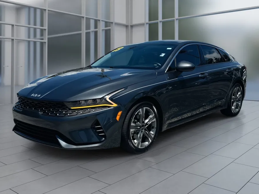 2023 Kia K5 EX photo 1