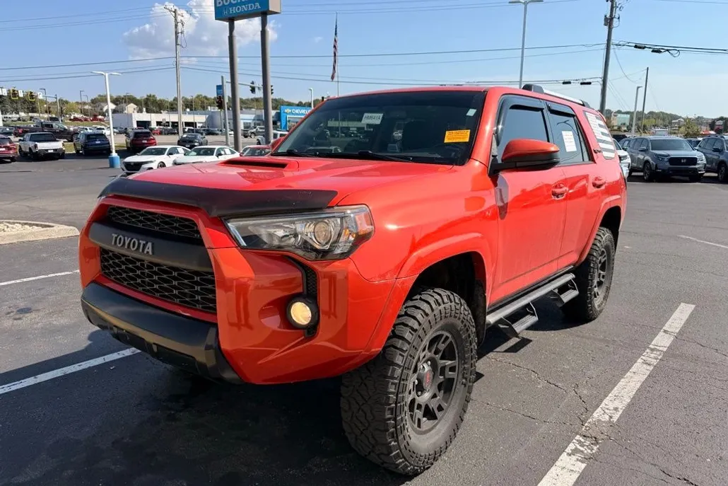 2015 Toyota 4Runner Base photo 1