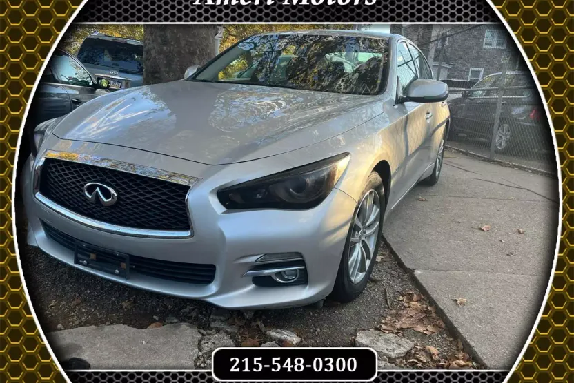 2017 Infiniti Q50 3.0t Premium photo 1