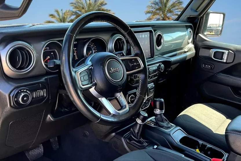 2022 Jeep Wrangler Unlimited Sahara photo 1