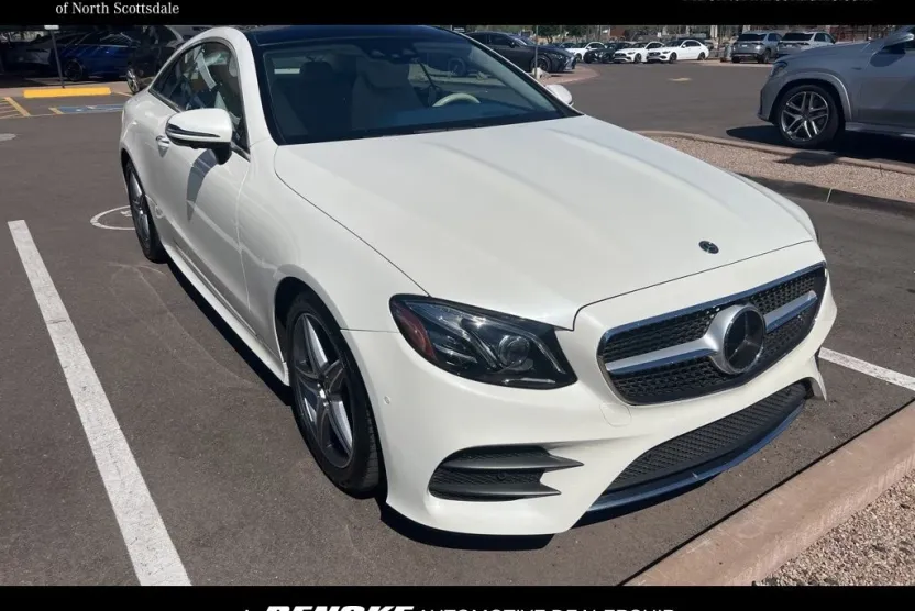 2018 Mercedes Benz E 400 photo 1