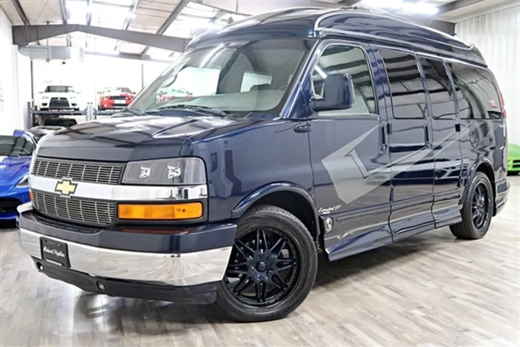2006 Chevrolet Express 1500 photo 1