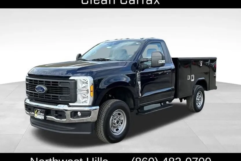 2023 Ford F-250 XL photo 1