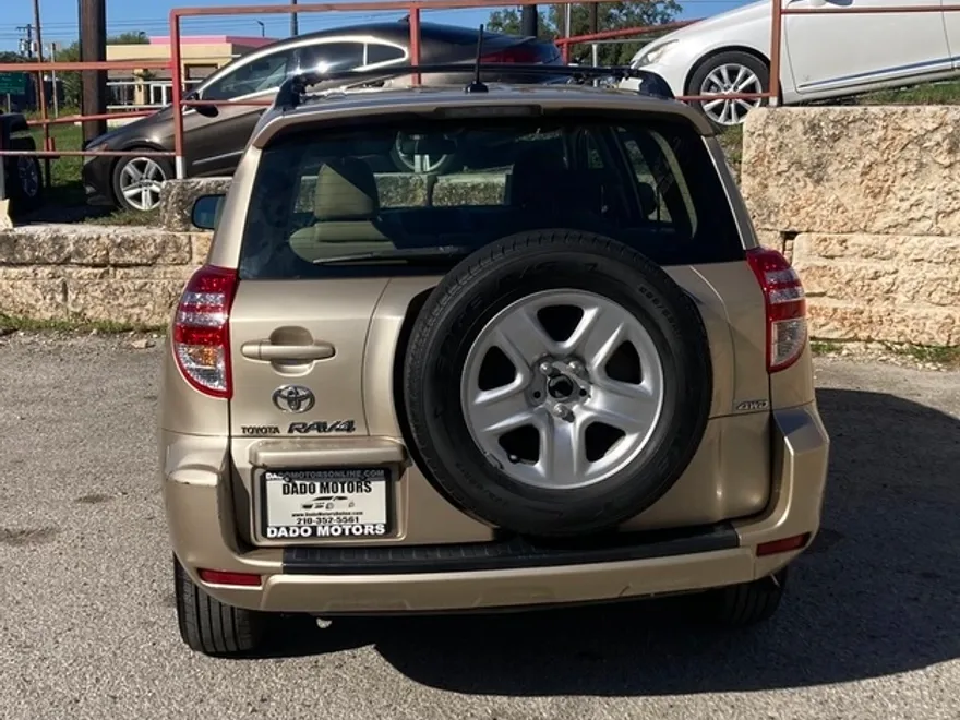 2009 Toyota RAV4 photo 1