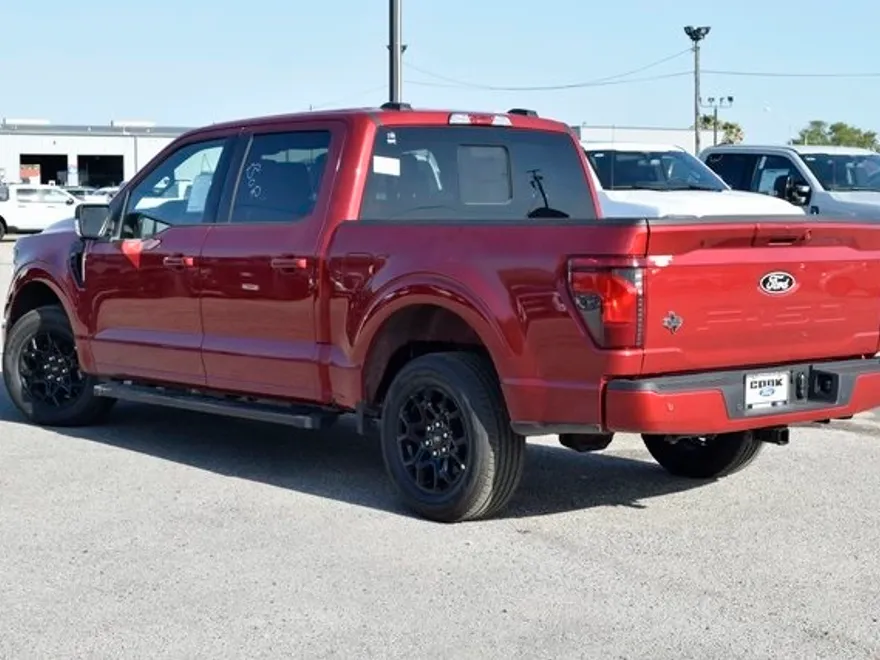2025 Ford F-150 XLT photo 1