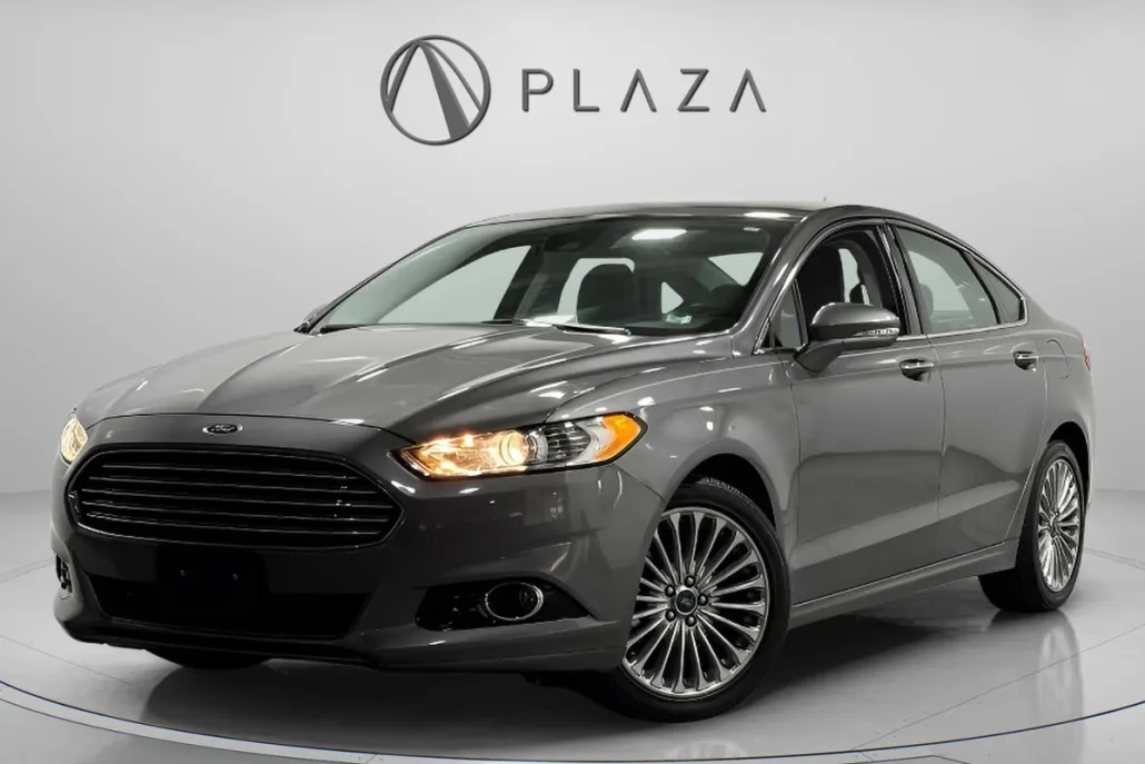 2014 Ford Fusion Titanium photo 1