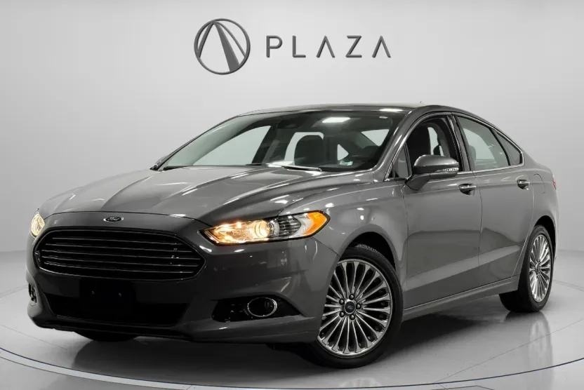 2014 Ford Fusion Titanium photo 1