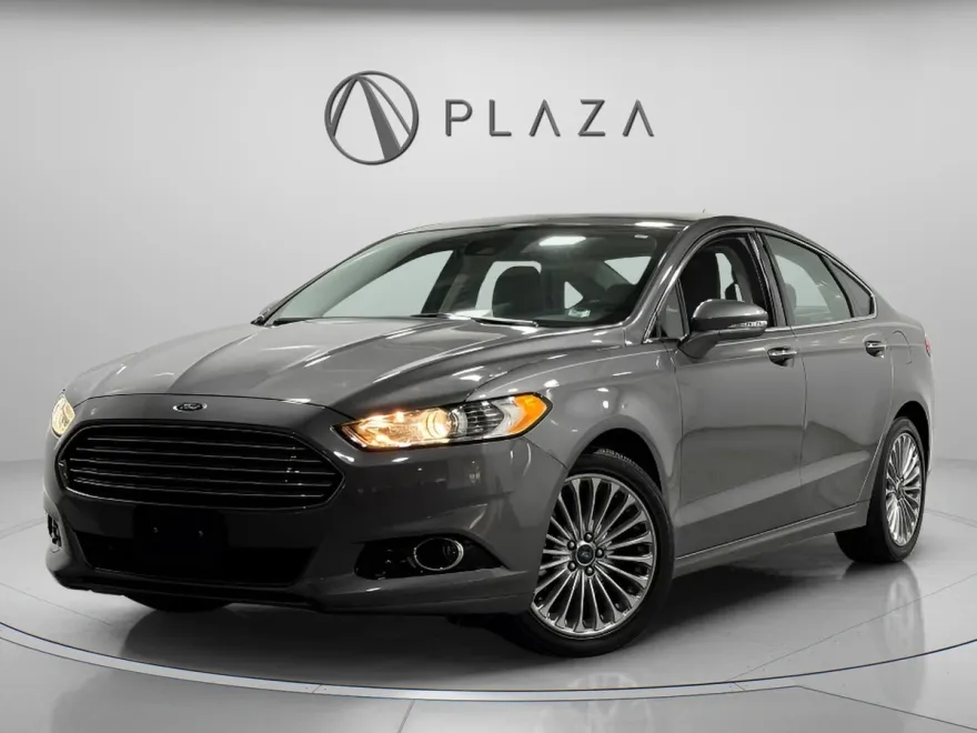 2014 Ford Fusion Titanium photo 1