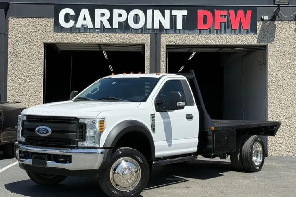 2019 Ford F-550 photo 1