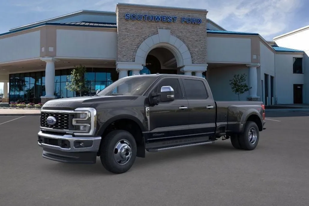 2025 Ford F-350 photo 1