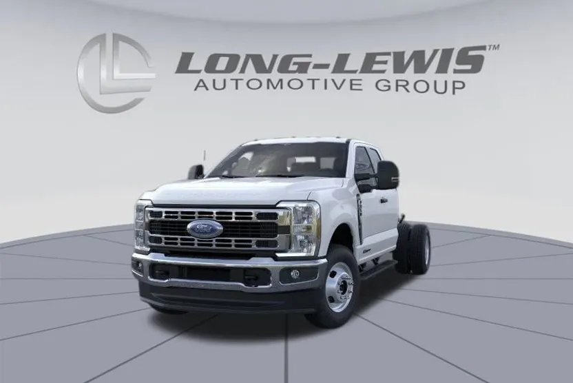 2026 Ford F-350 photo 1