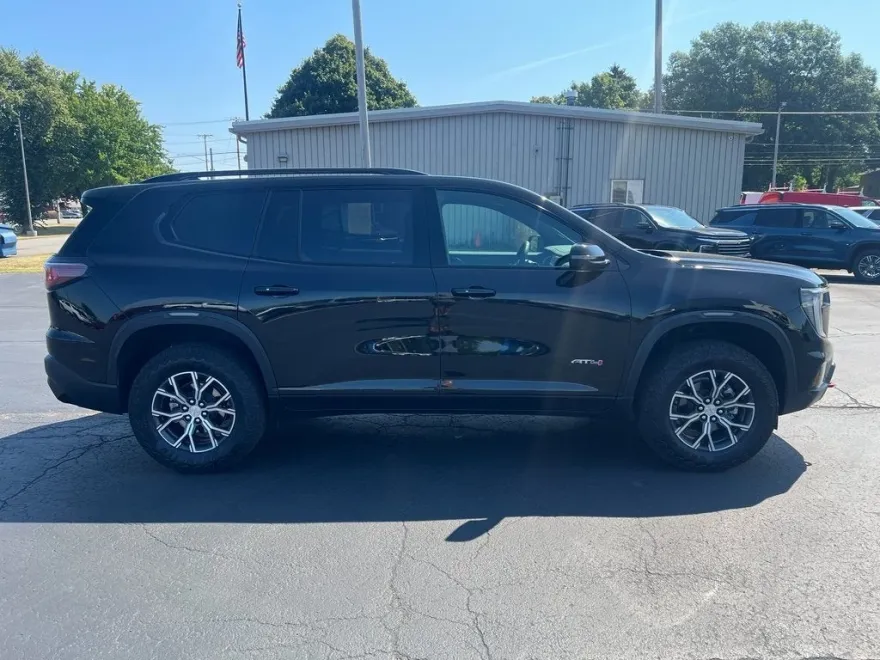 2025 Gmc Acadia AT4 photo 1