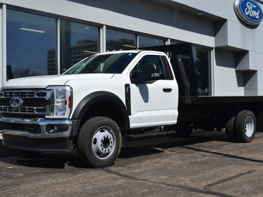 2024 Ford F-550 XL photo 1