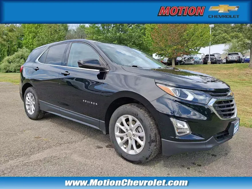 2020 Chevrolet Equinox LT photo 1