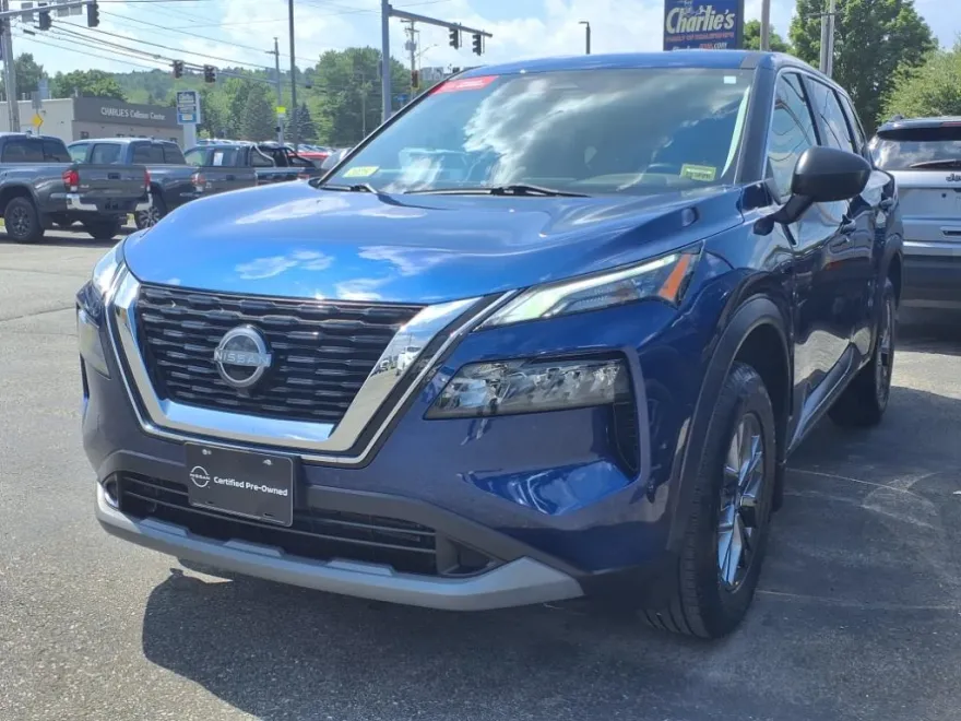 2022 Nissan Rogue S photo 1