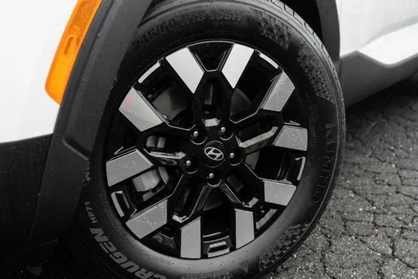 2026 Hyundai Santa Cruz SE photo 1