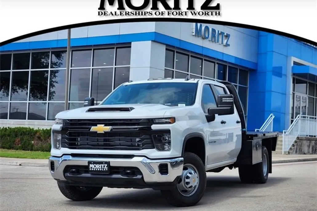 2025 Chevrolet Silverado 3500HD Work Truck photo 1